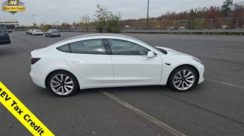 TESLA MODEL 3 2018 5YJ3E1EA0JF025361 image